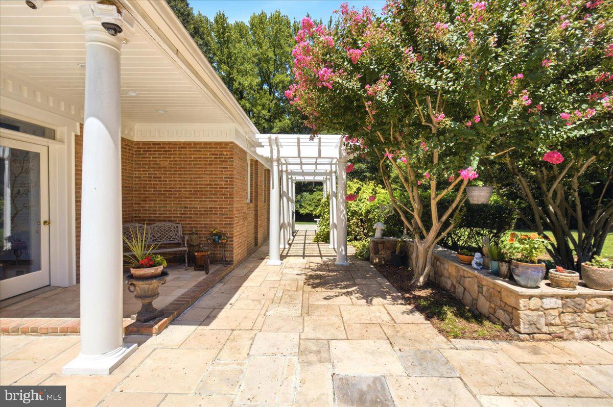 2230 Shields Dr Property Photo 126