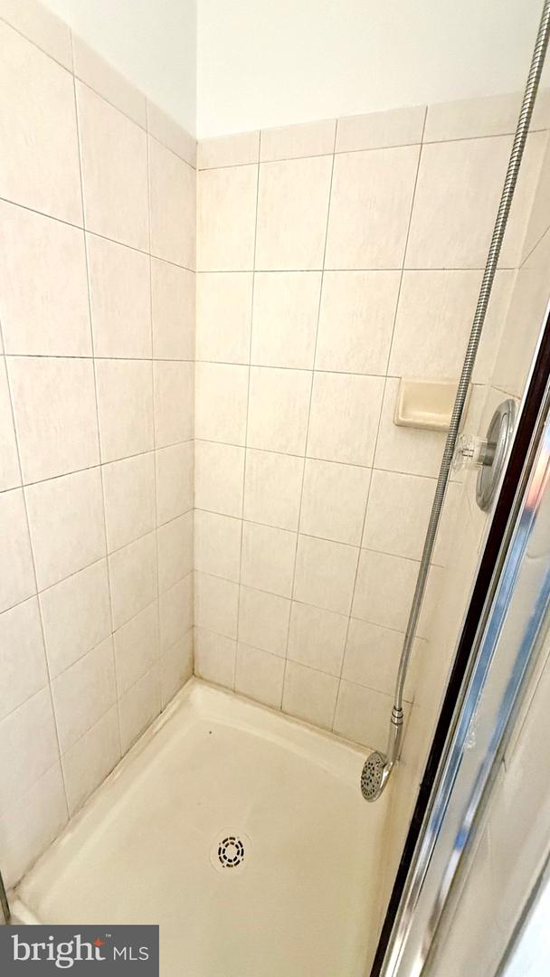 394 Cambridge Pl Property Photo 19