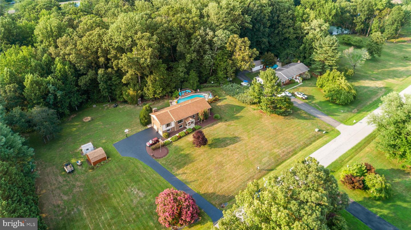 3131 Ashwood Dr Property Photo 40