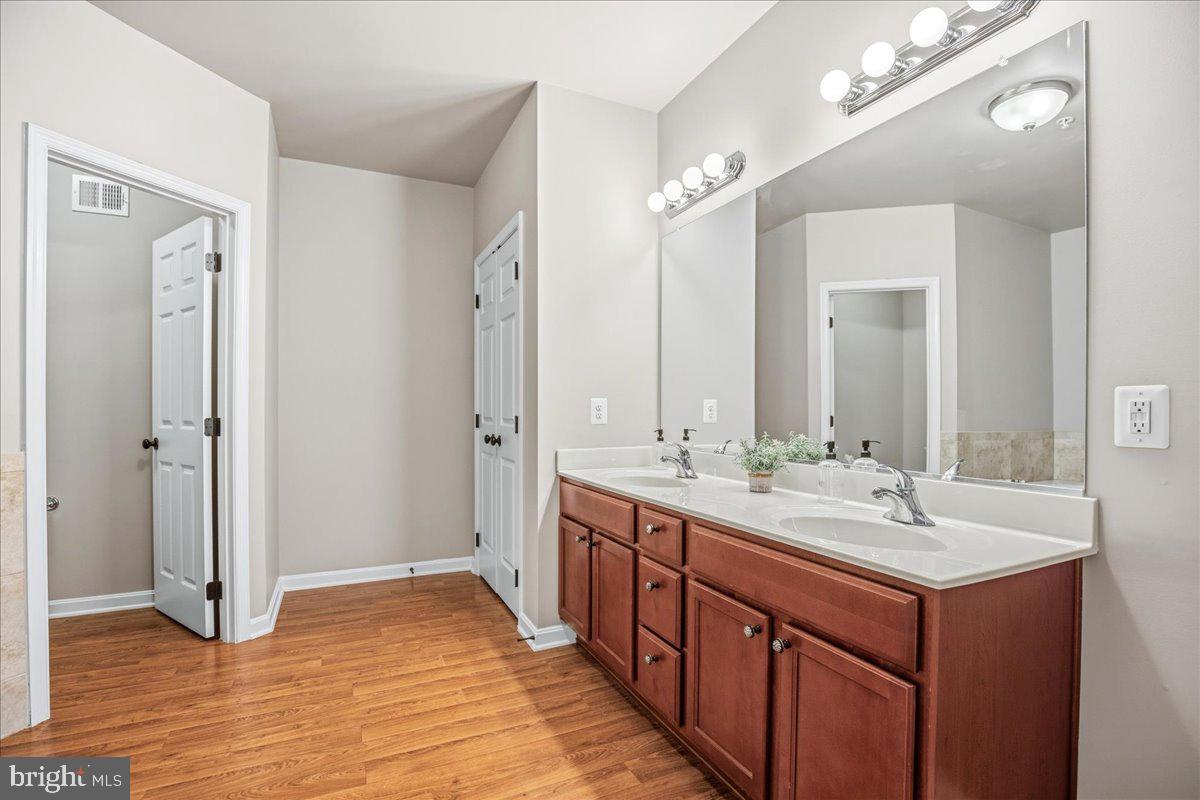 3640 Estelle Ct Property Photo 55