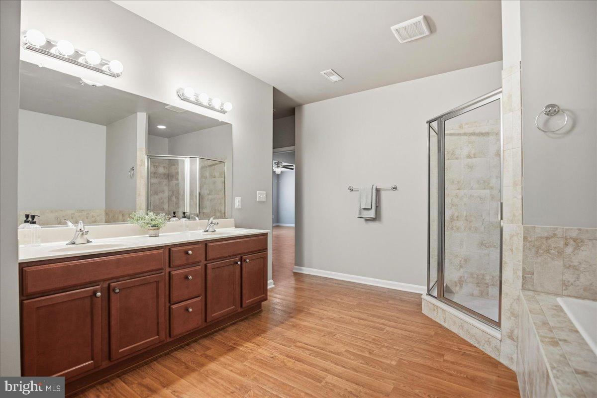 3640 Estelle Ct Property Photo 56