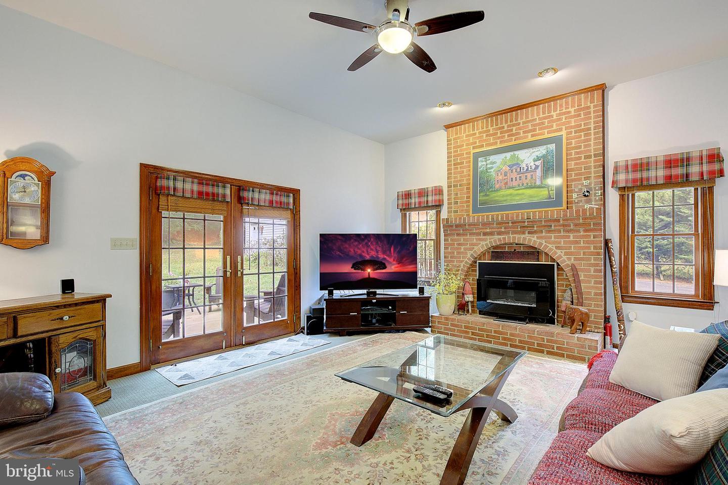 7421 Stone Ct Property Photo 21