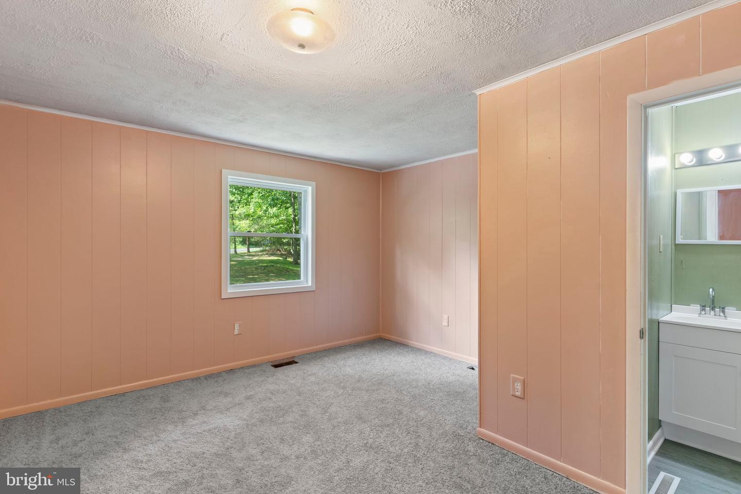 1026 Golden West Way Property Photo 9