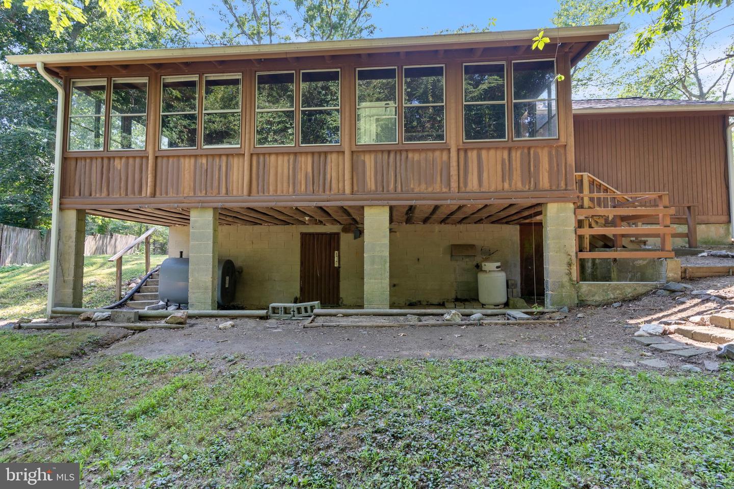 1026 Golden West Way Property Photo 15