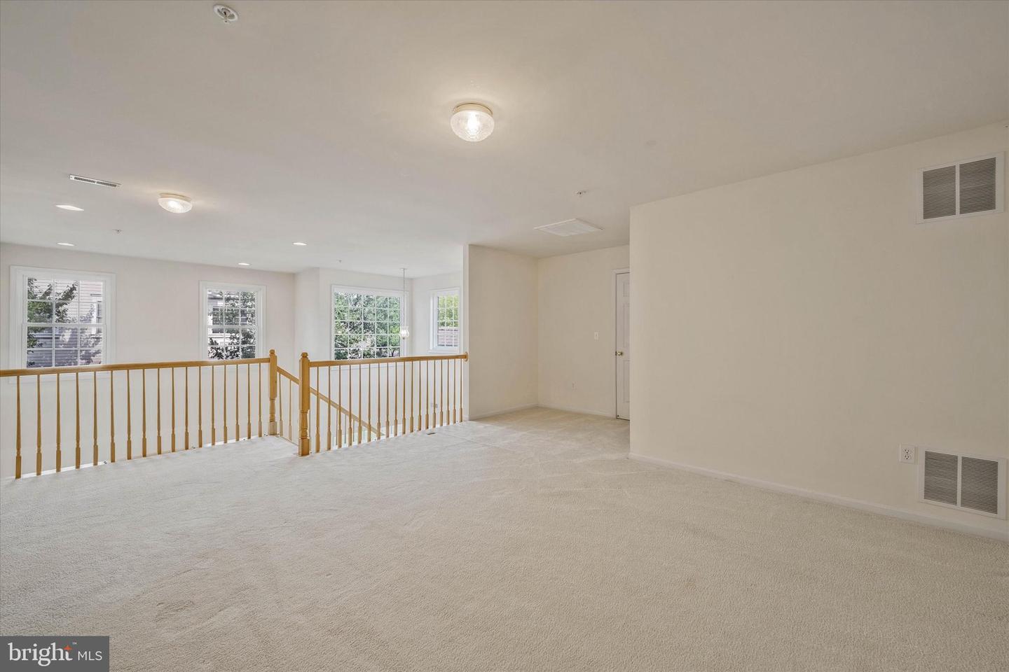 14276 Foxhall Rd #21 Property Photo 36