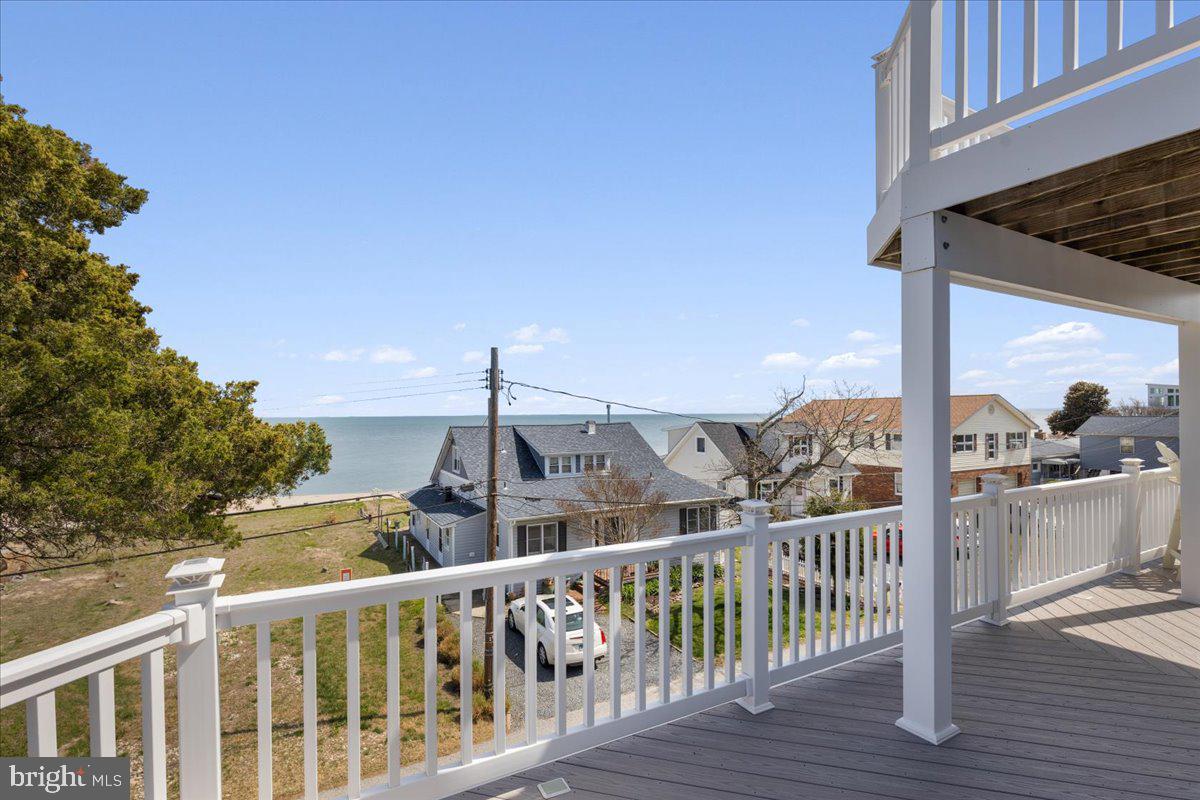 2818 Beach Dr Property Photo 31