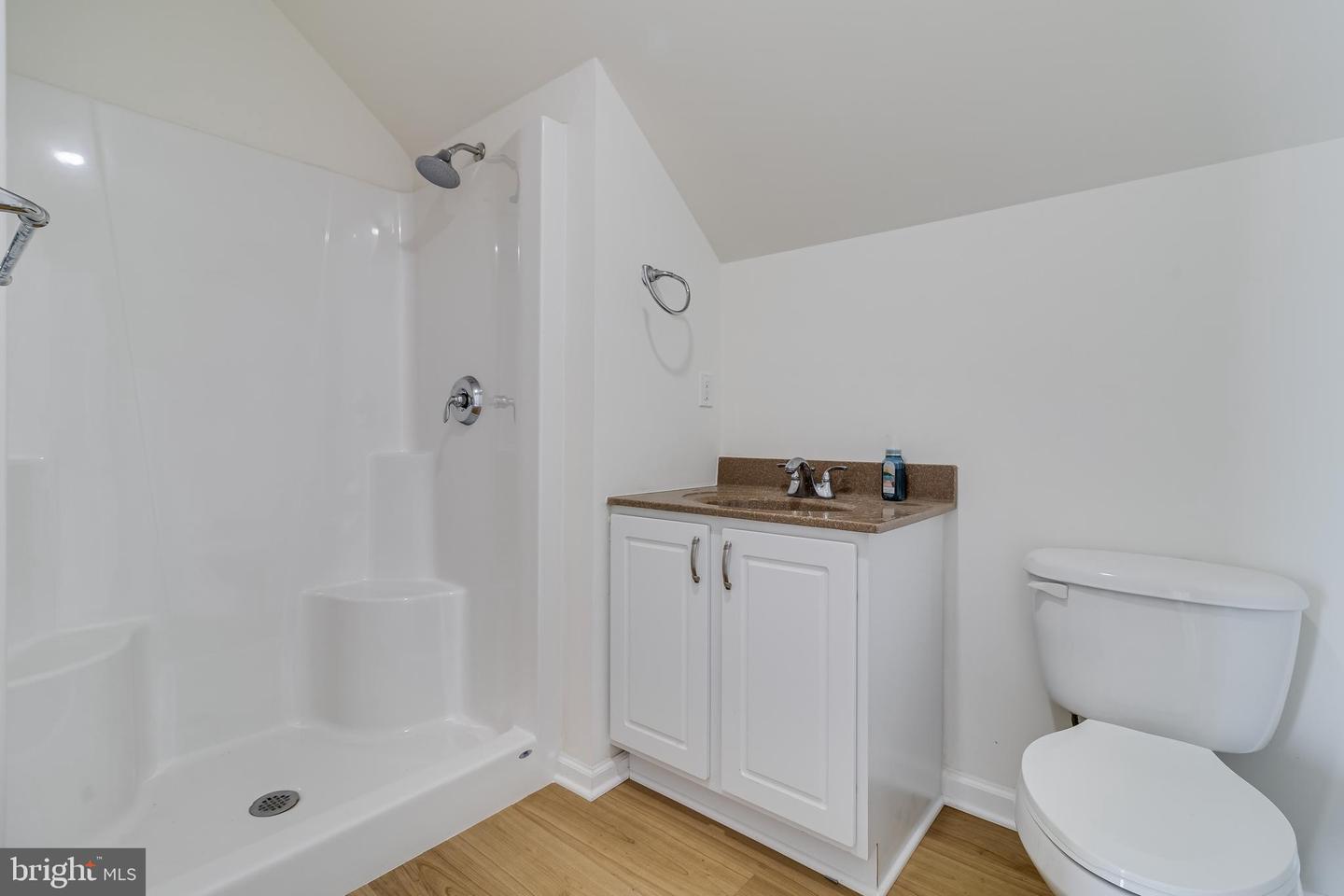 2818 Beach Dr Property Photo 45