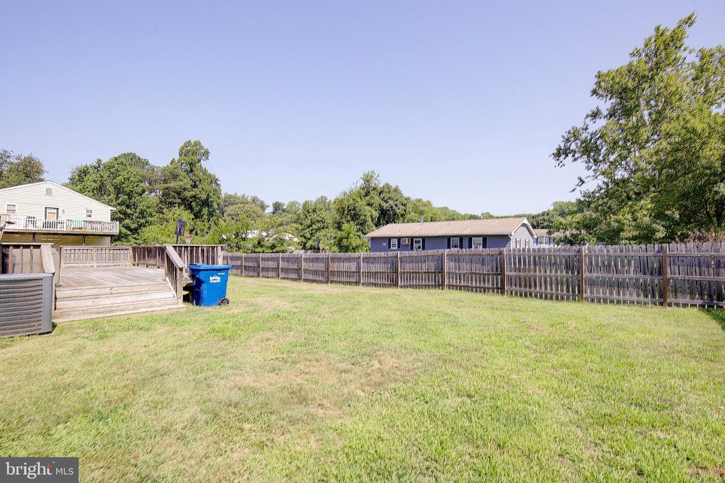 165 Central Dr Property Photo 22