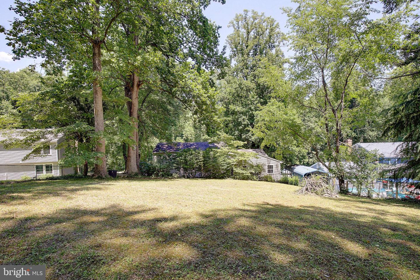 514 Meadow Property Photo 5