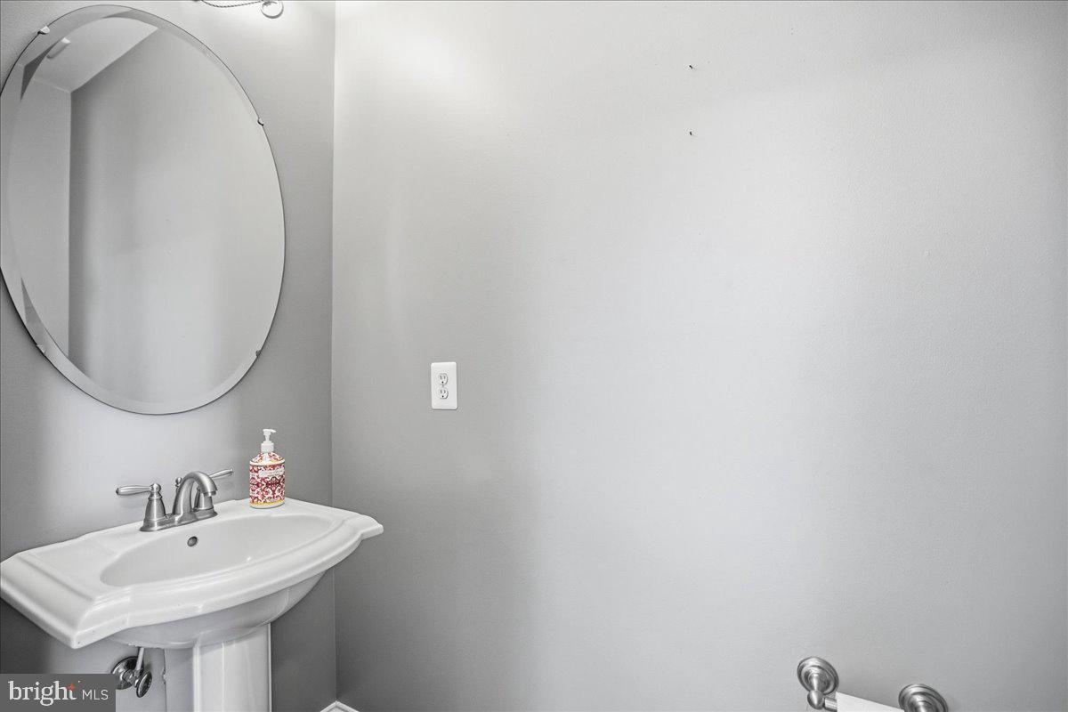 1003 Horse Pen Run Property Photo 24
