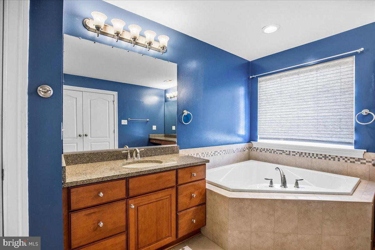 1003 Horse Pen Run Property Photo 36