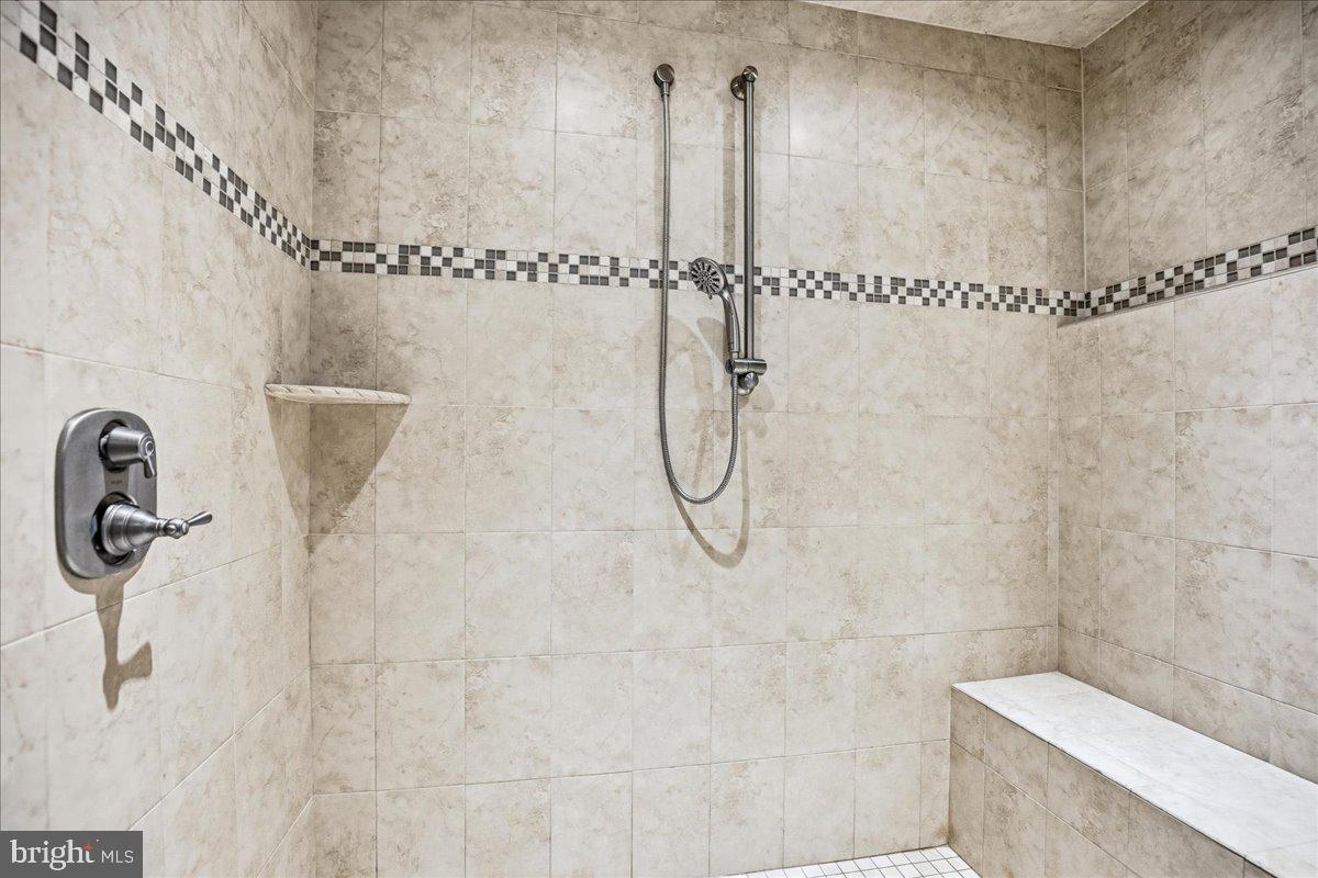 1003 Horse Pen Run Property Photo 39