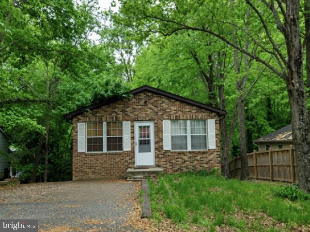 8315 EVERGREEN DR Property Photo 1