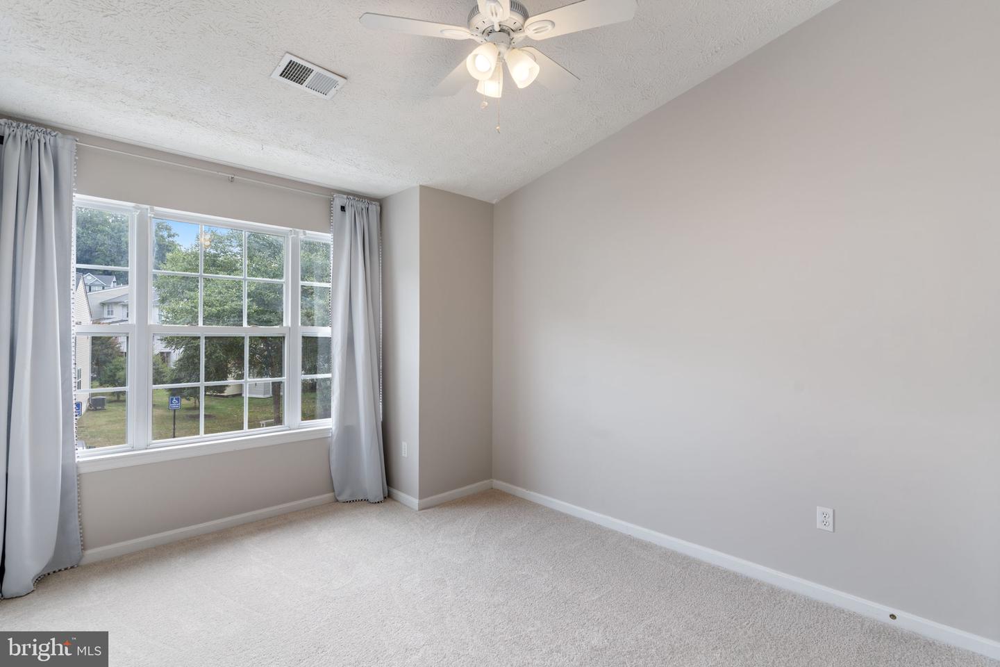 8212 Silverton Ct Property Photo 28