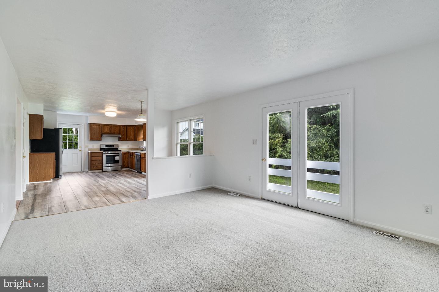 4525 Terri Ln Property Photo 8