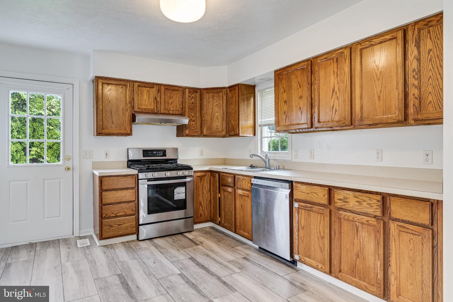 4525 Terri Ln Property Photo 12