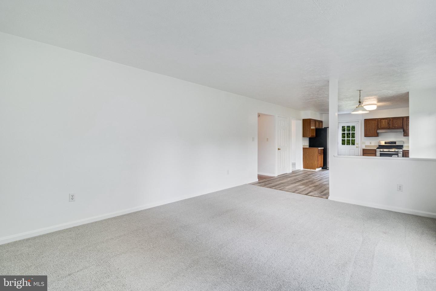 4525 Terri Ln Property Photo 15