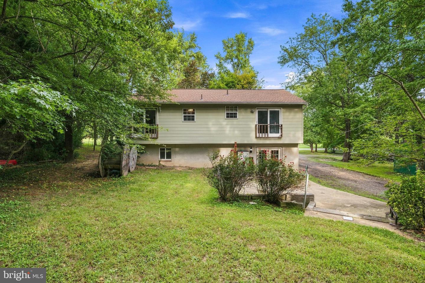 7910 Mount Harmony Ln Property Photo 4