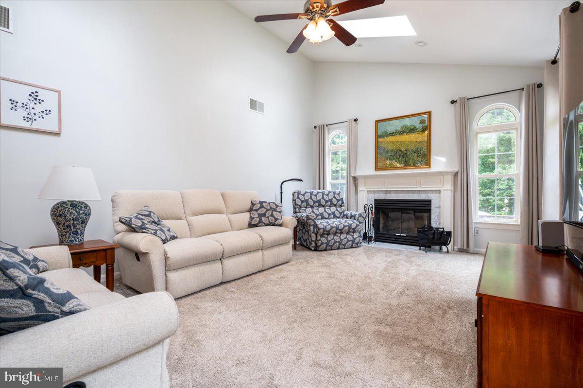 3625 Redhaven Ln Property Photo 11