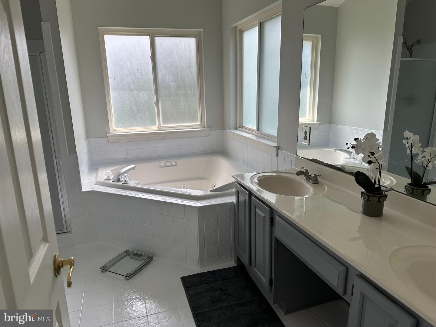 3625 Redhaven Ln Property Photo 17
