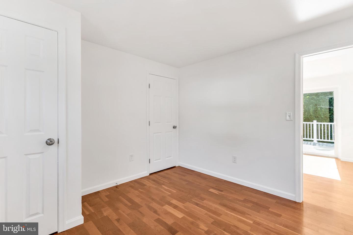 6114 4th St Property Photo 18