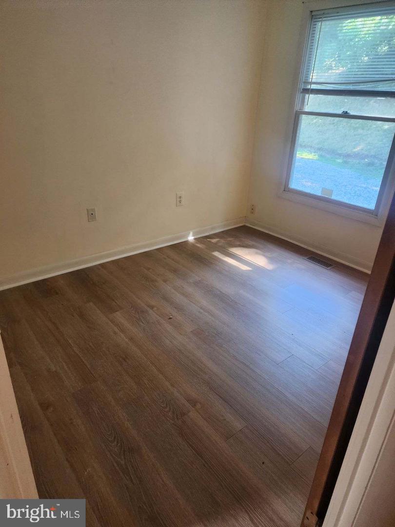 2020 Horace Ward Rd Property Photo 2