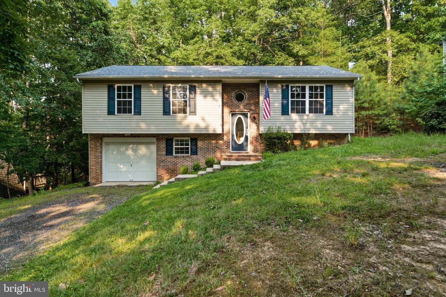 11516 DEADWOOD DR