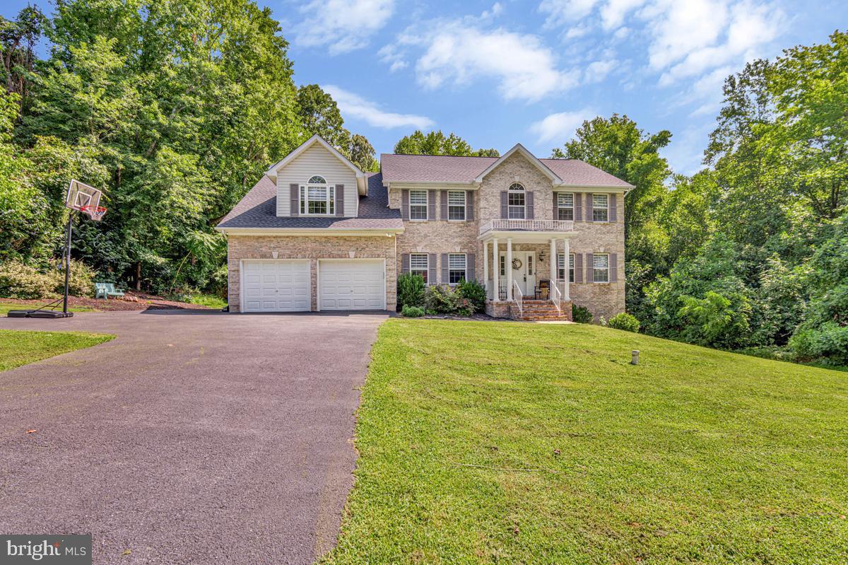 4220 WEEPING WILLOW LN