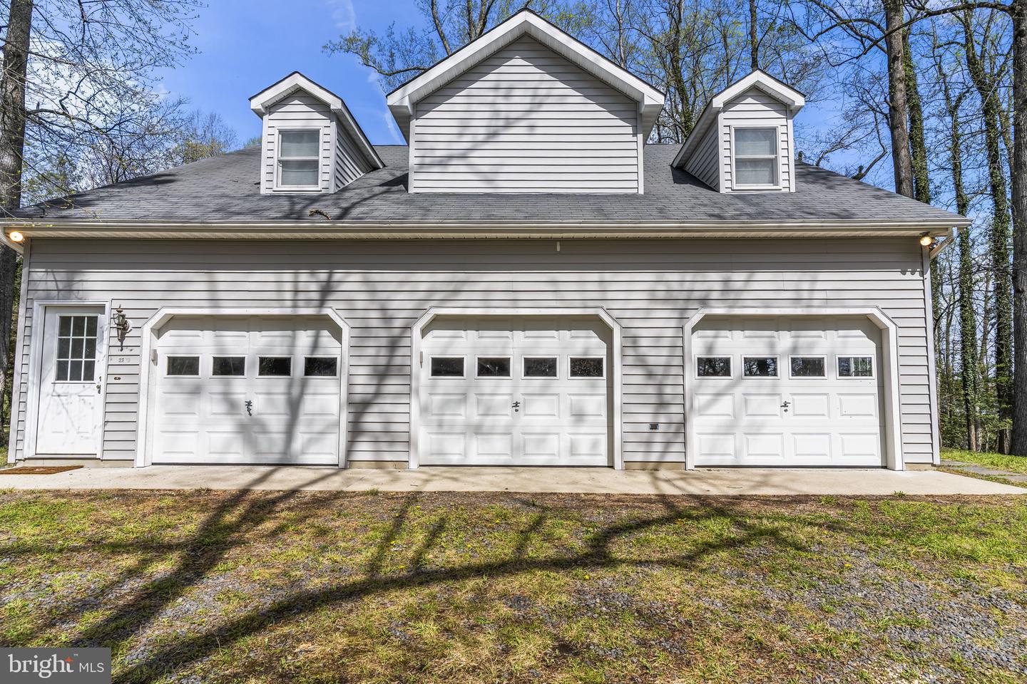 2237 Garrity Rd Property Photo 19