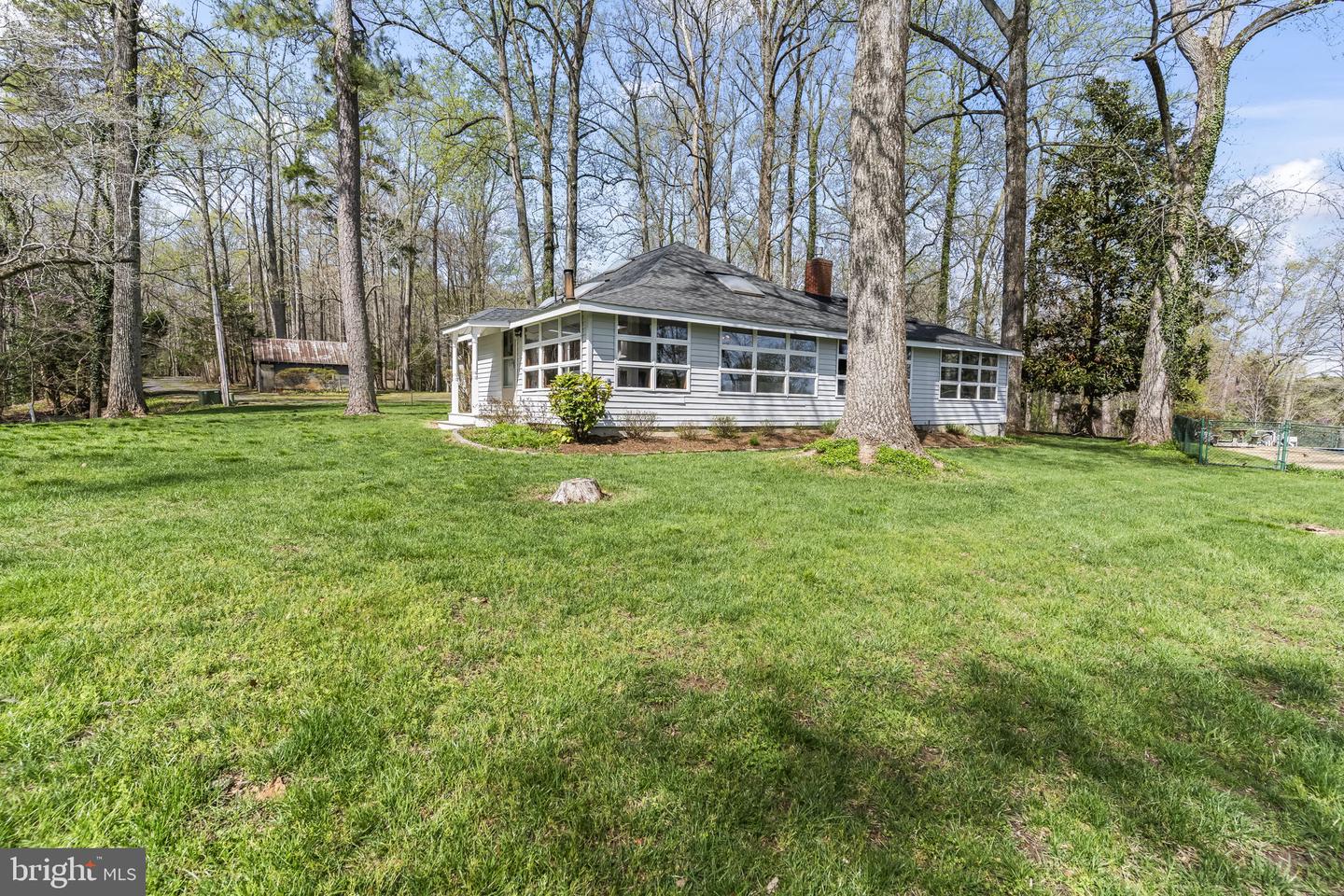 2237 Garrity Rd Property Photo 25