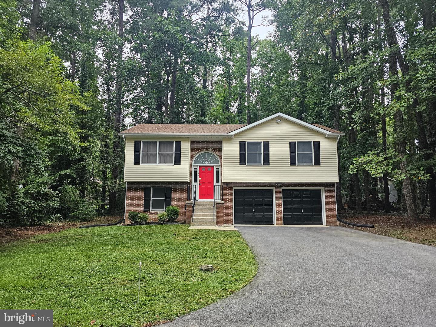730 Ox Bow Ln Property Photo 1