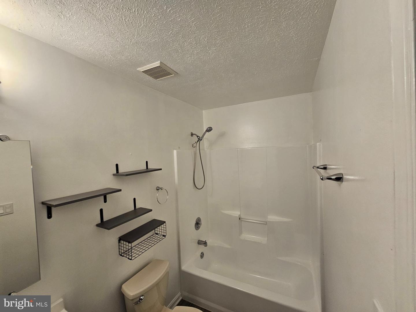 730 Ox Bow Ln Property Photo 12