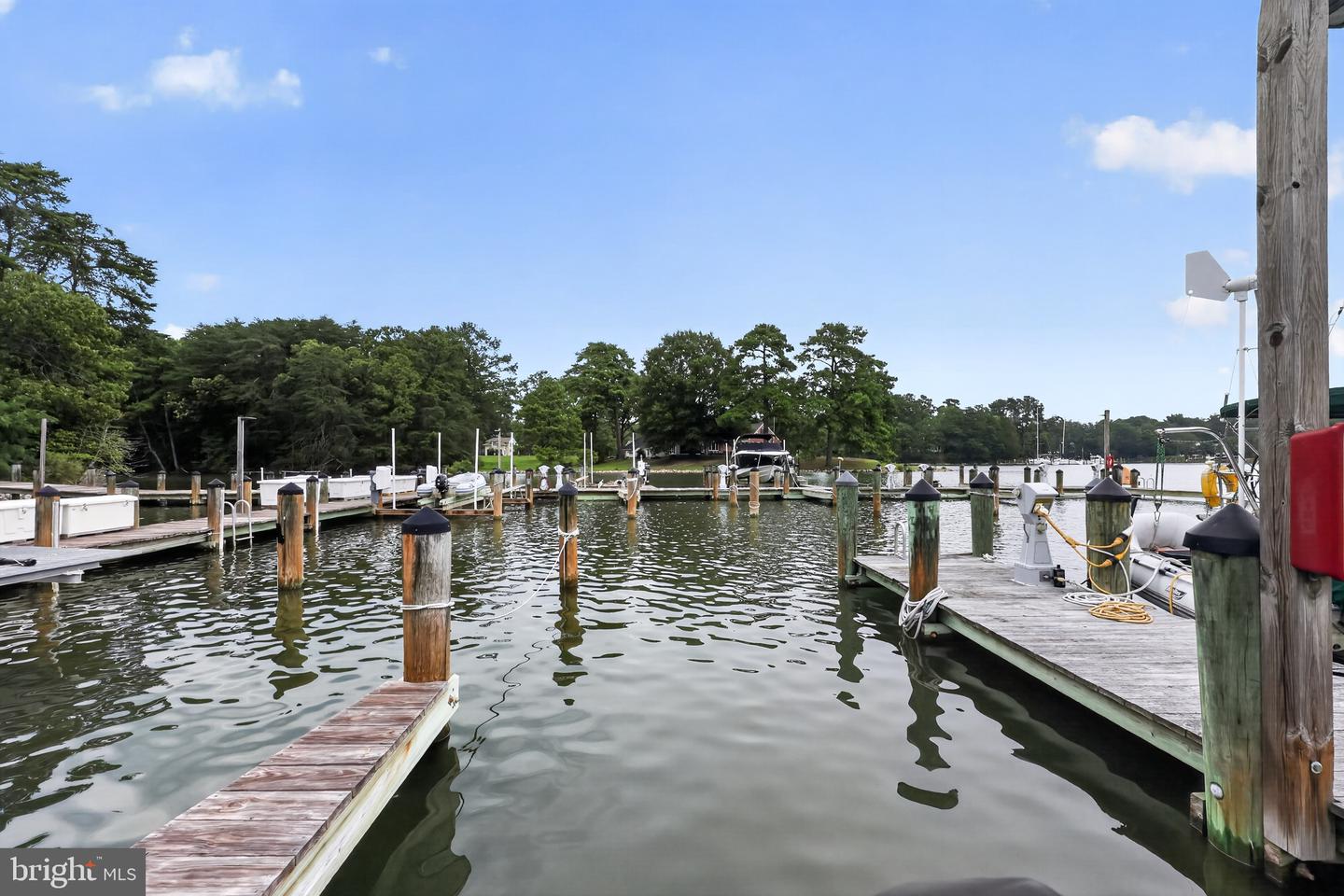 1036 Leeward Way #1036 Property Photo 32