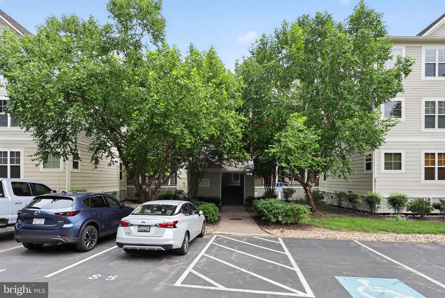 1036 Leeward Way #1036 Property Photo 36