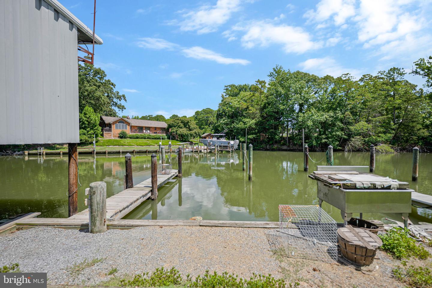 492 TWIN COVE LN