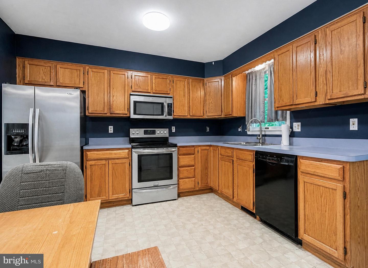 8433 Sailboat Ln Property Photo 12