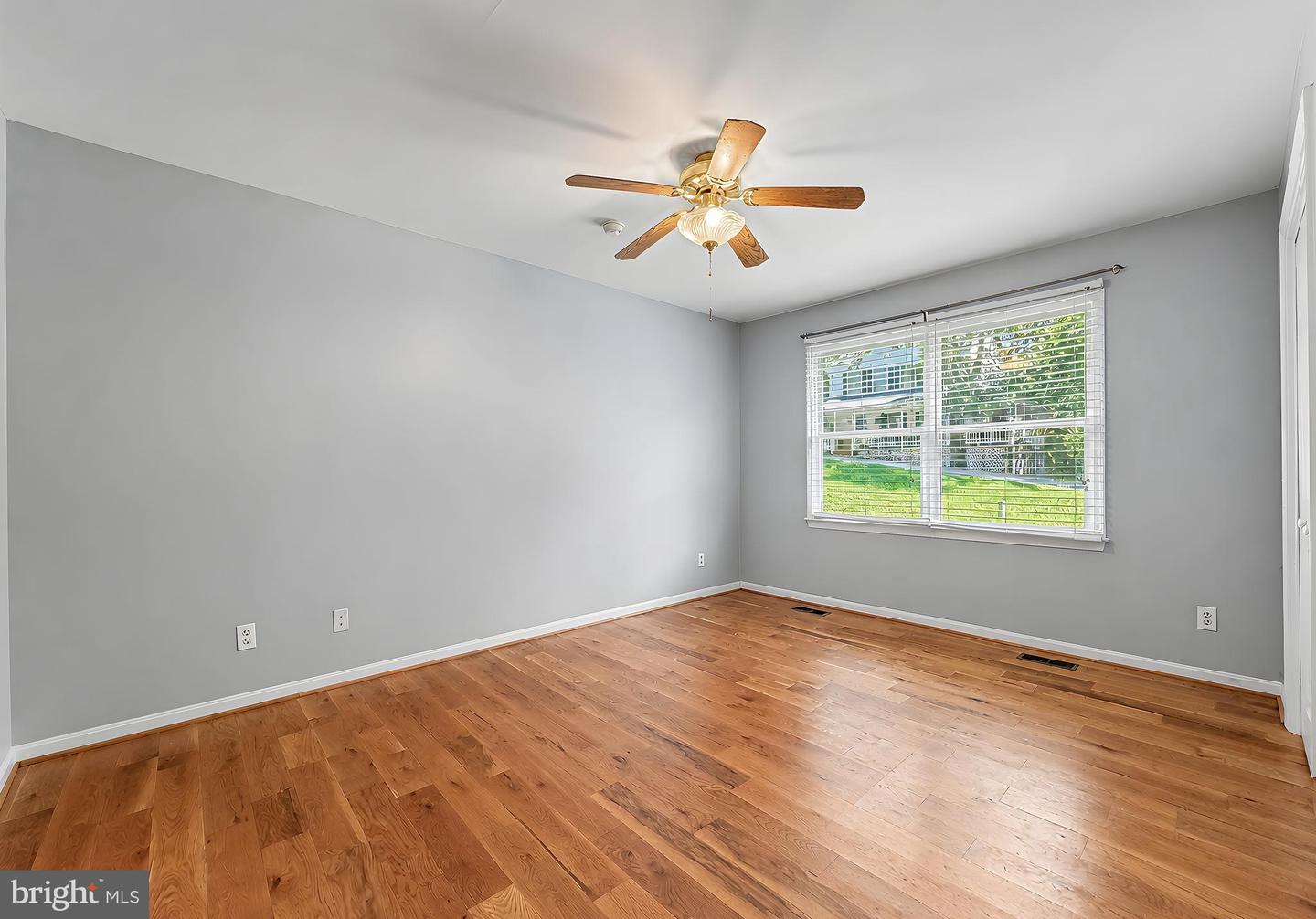 8433 Sailboat Ln Property Photo 16