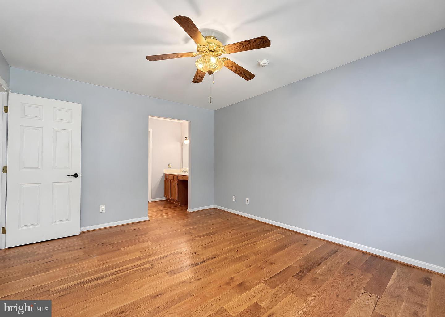 8433 Sailboat Ln Property Photo 17