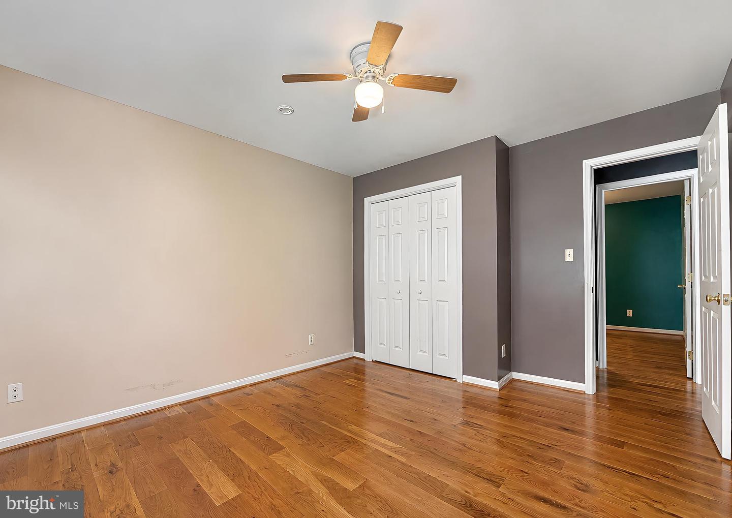 8433 Sailboat Ln Property Photo 25