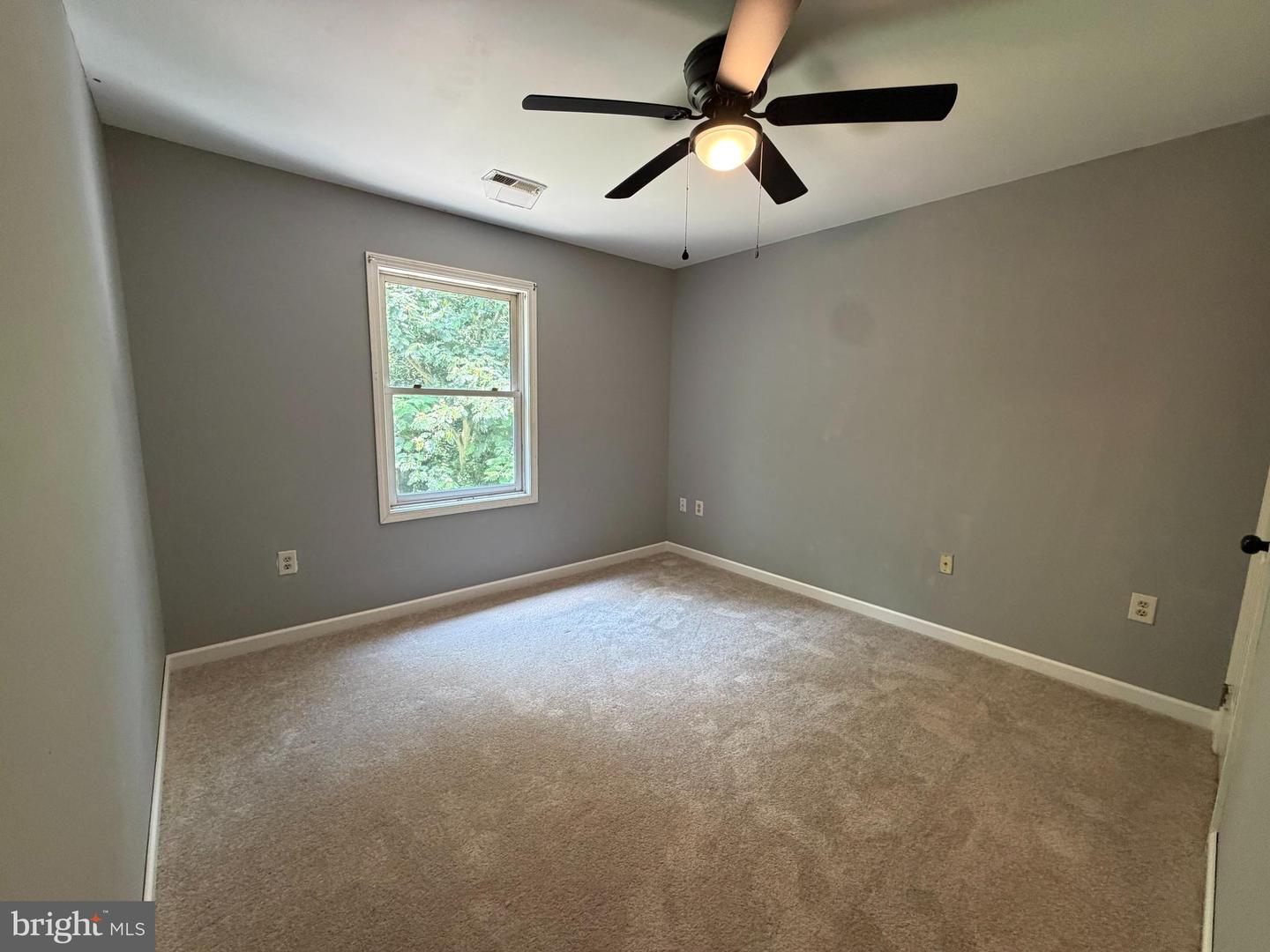 1270 Tongue Cove Dr Property Photo 25