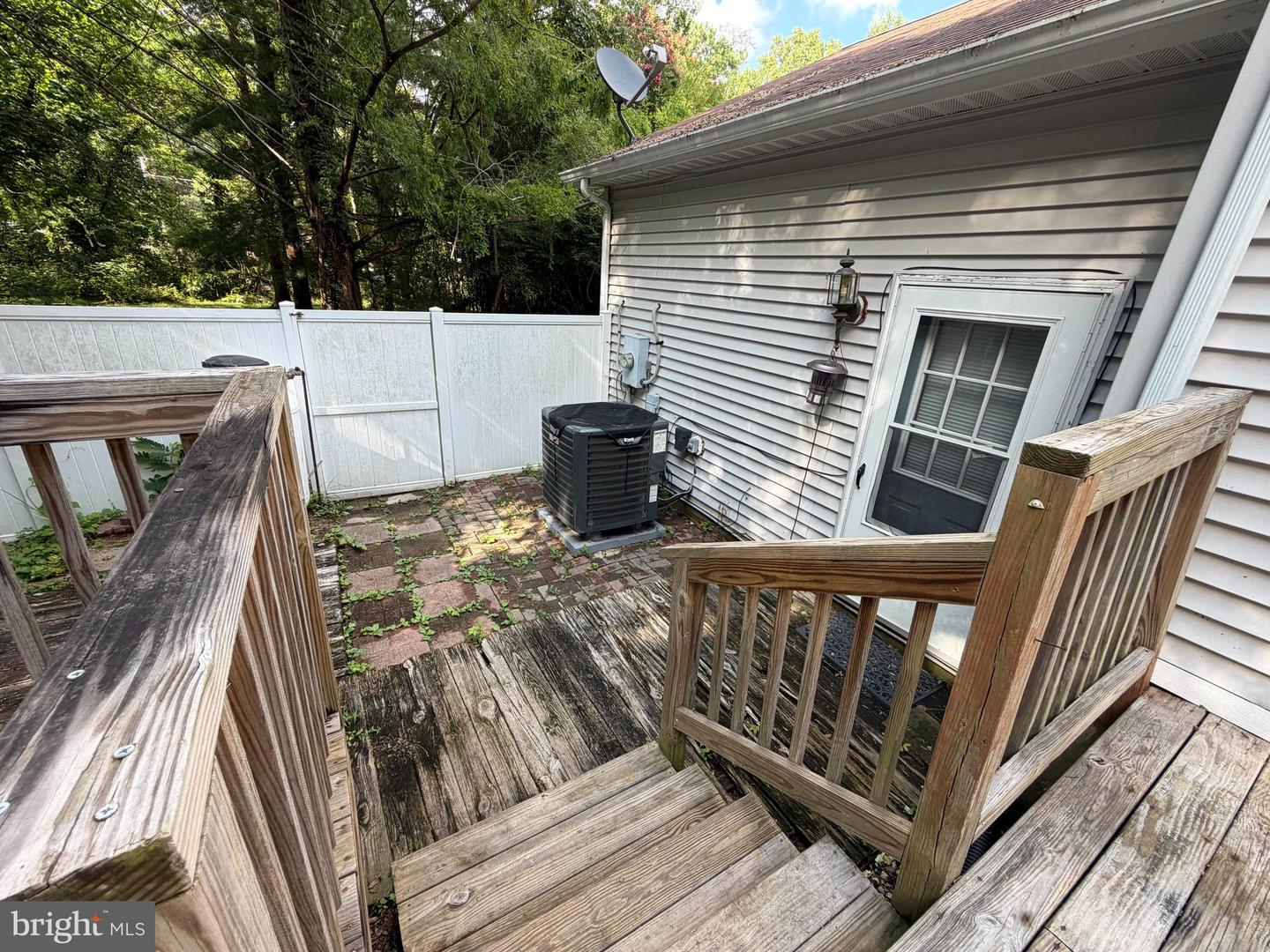 1270 Tongue Cove Dr Property Photo 41