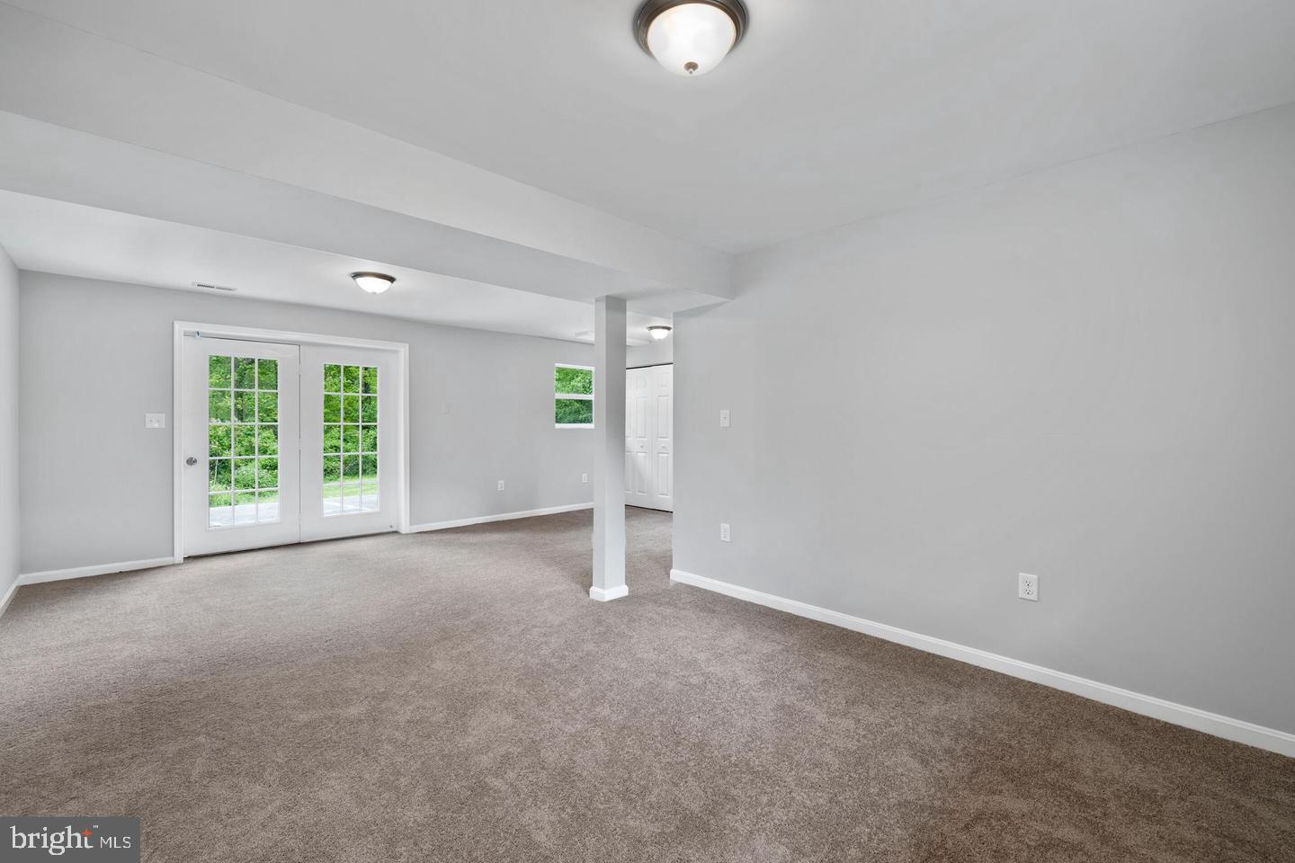 3491 Solomons Island Rd Property Photo 12