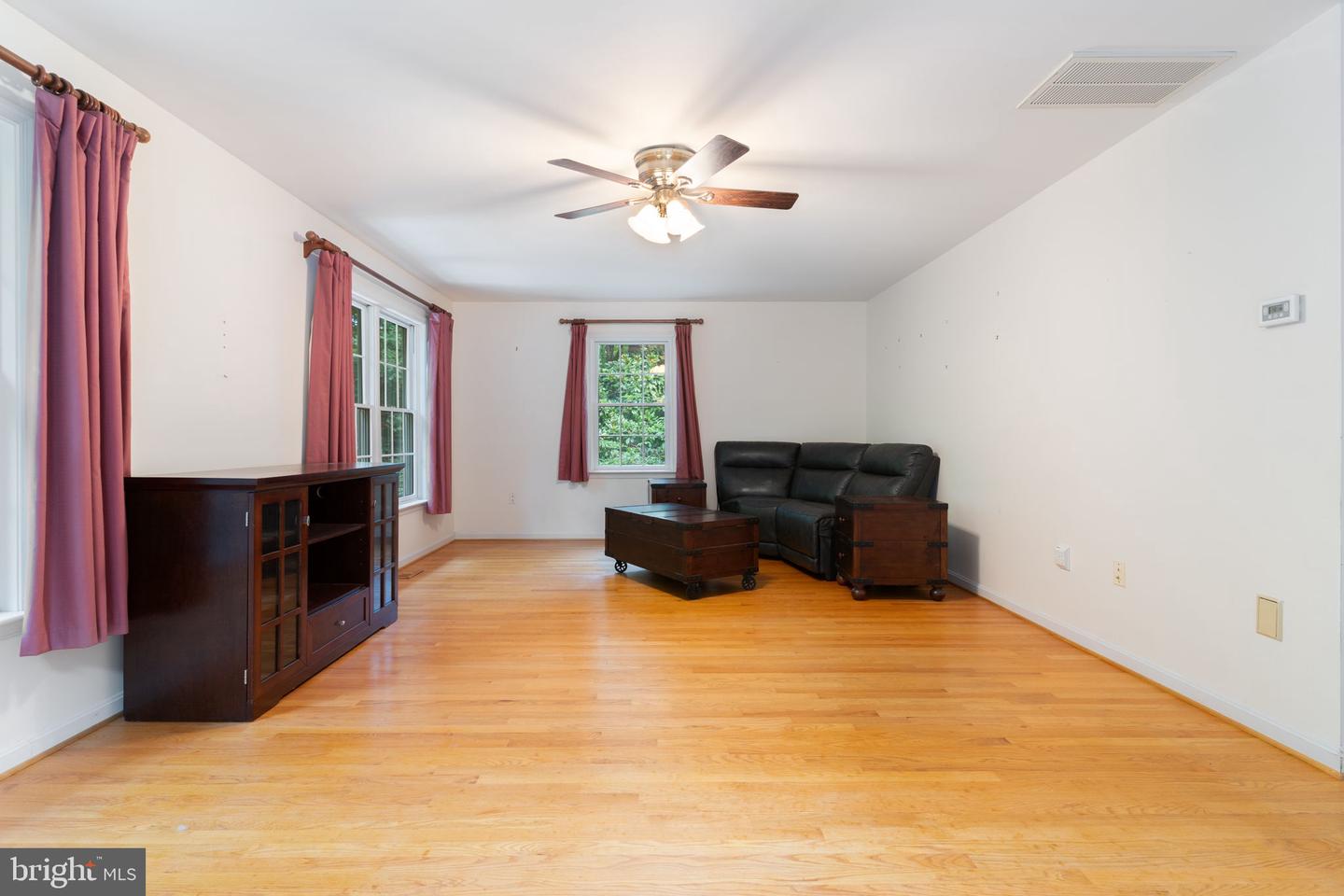 4325 Willows Rd Property Photo 13