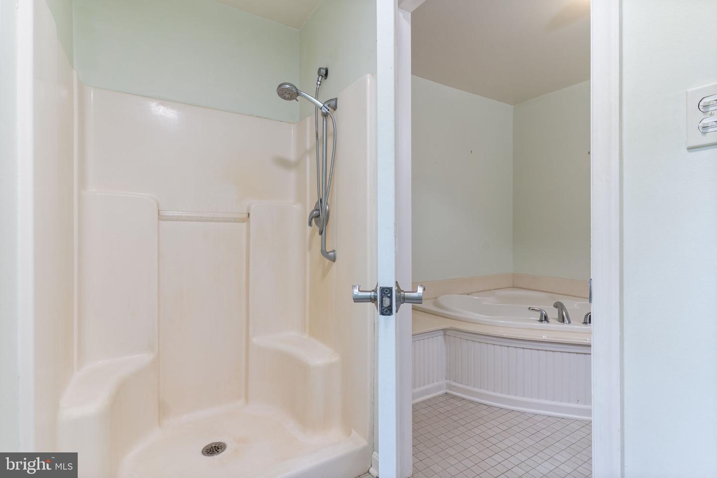 4325 Willows Rd Property Photo 19