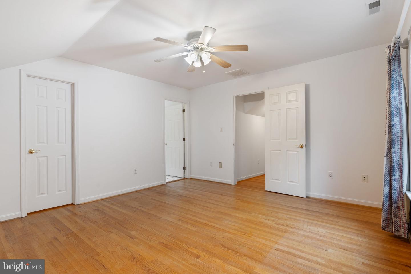 4325 Willows Rd Property Photo 33