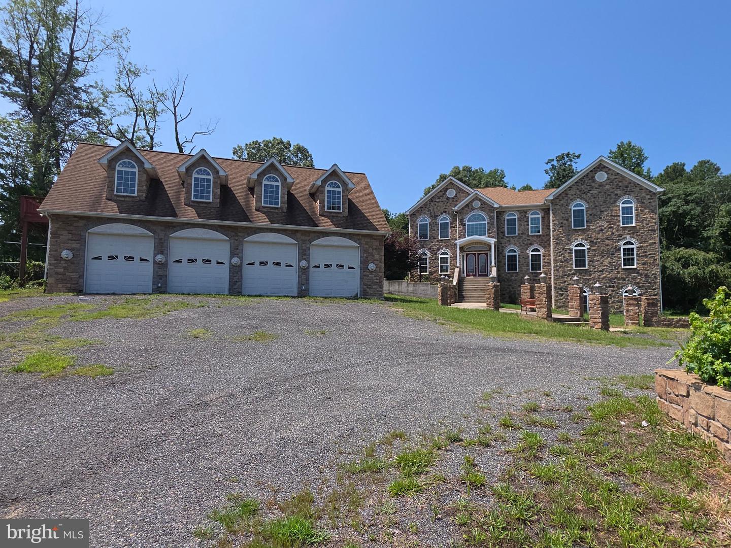 10205 Tickle Ln Property Photo 1