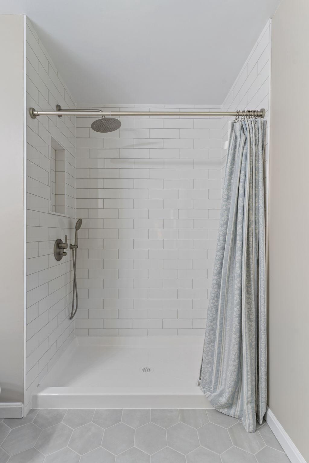 1126 Stagecoach Trl Property Photo 15