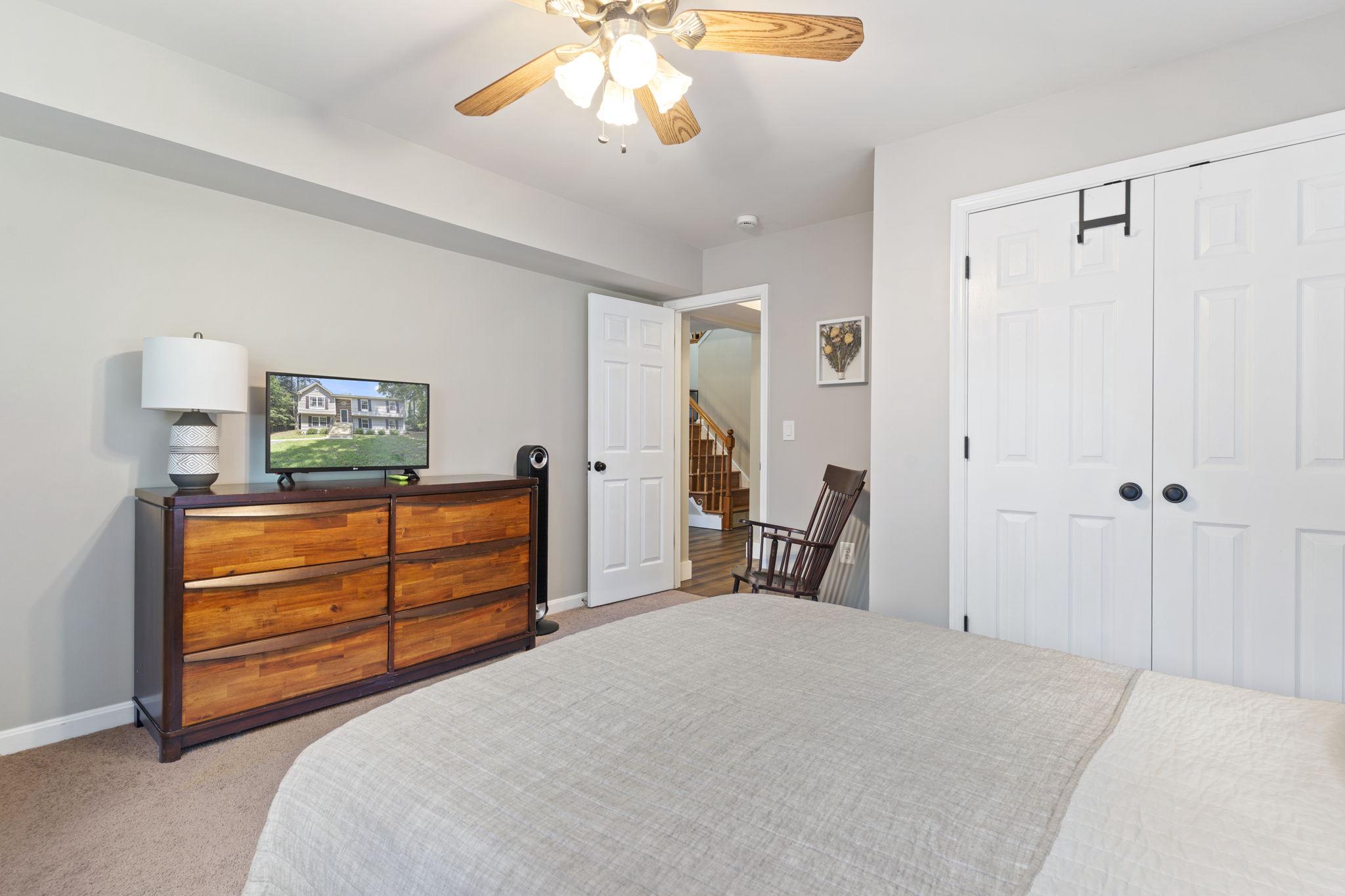 1126 Stagecoach Trl Property Photo 24