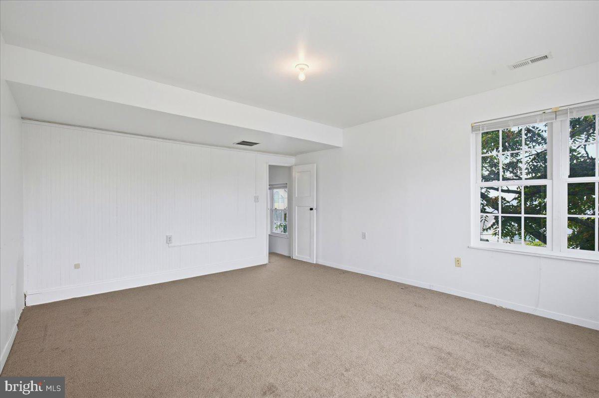 4136 7th St Property Photo 38