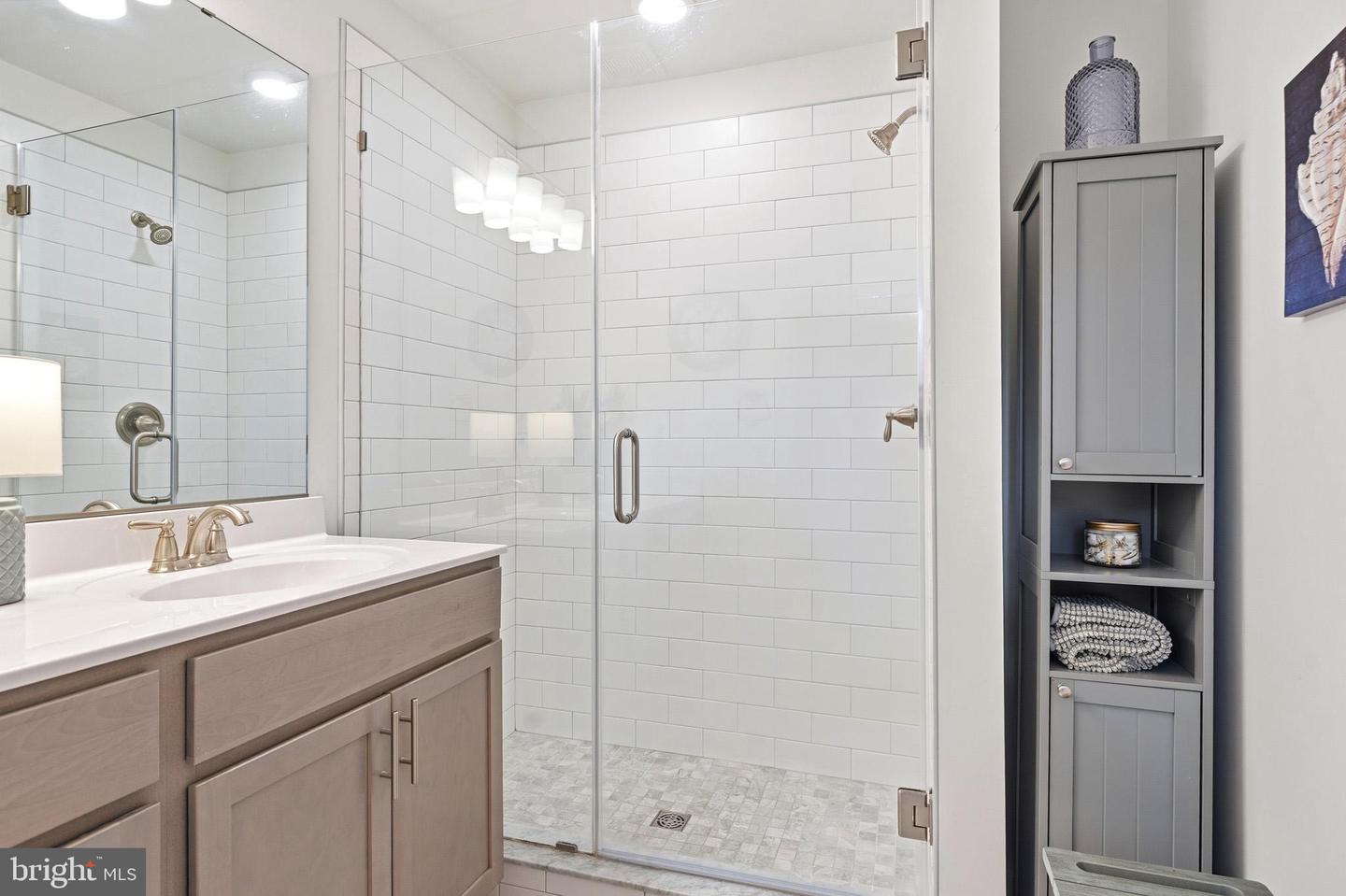120 Oyster Bay Pl Property Photo 21